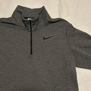 Nike quarter zip fleece